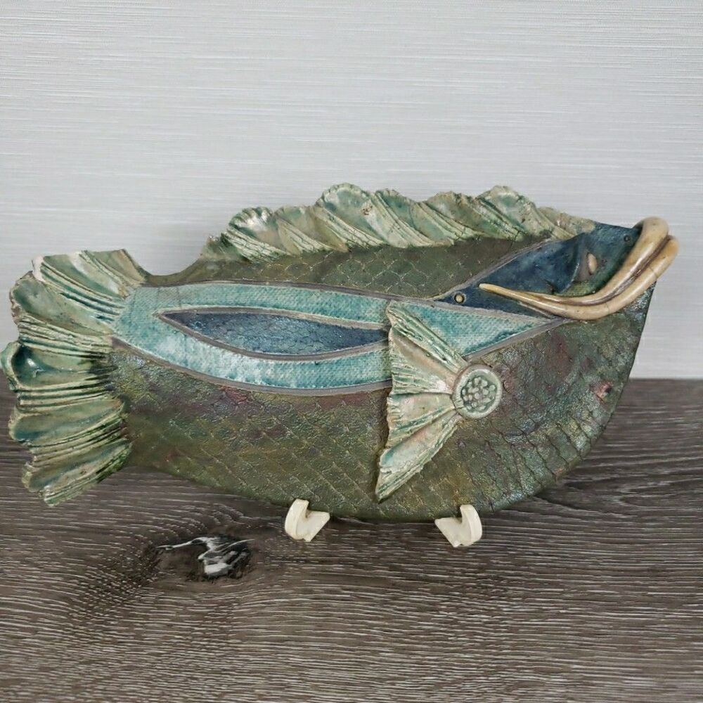 Fish Wall Hanging Studio Art Pottery Signed Texture Green Flaw